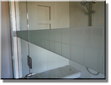 Etched Border Lines Up to Wall Tile.